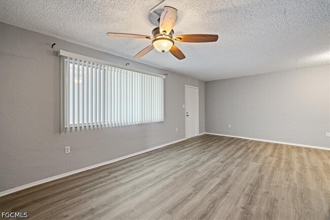 property at 4906 Victoria Dr