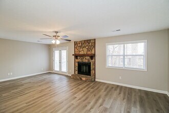 721 Pepperwood Trail in Stone Mountain, GA - Building Photo - Building Photo