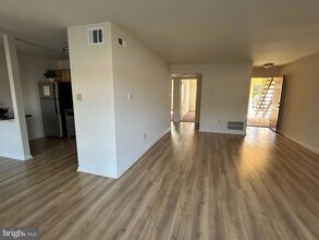 331 Preston Ave, Unit 511 in Voorhees Township, NJ - Building Photo - Building Photo