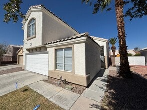 2149 Eclair Cir in Las Vegas, NV - Building Photo - Building Photo