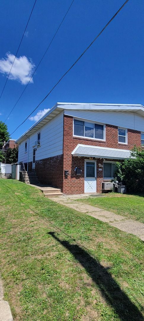 property at 717 Sanford St