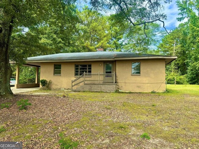 566 Lamar Dr in Forest Park, GA - Building Photo - Building Photo