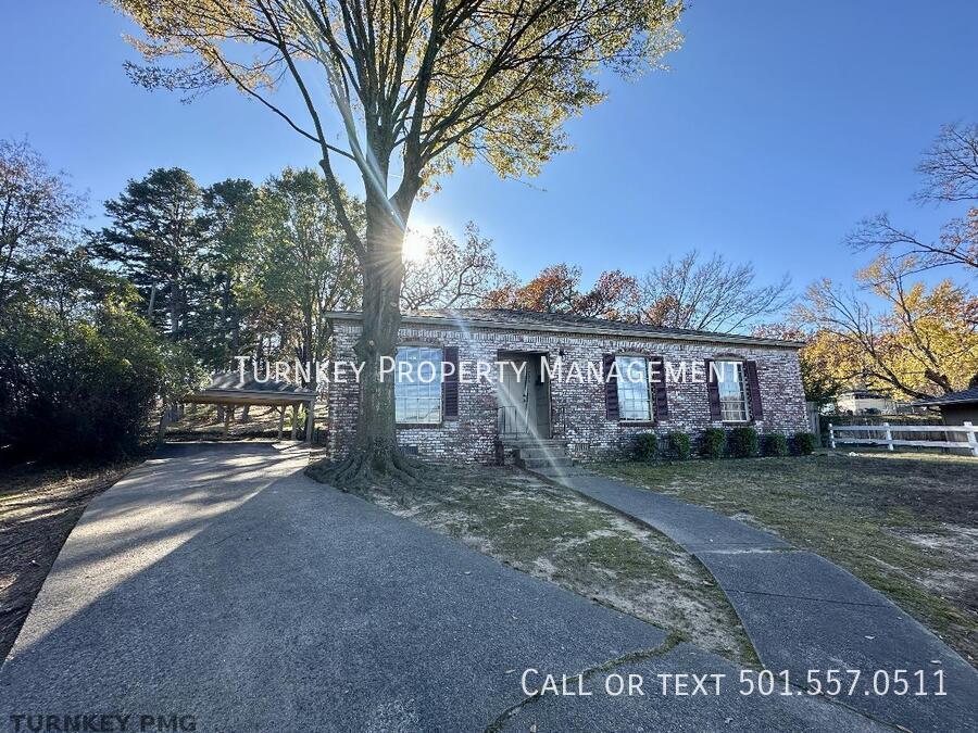 9705 Overby Ct in Little Rock, AR - Building Photo