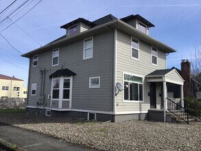 1029-1033-1033 N Webster St in Portland, OR - Building Photo - Building Photo