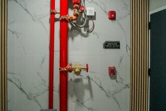 501 Central Ave, Unit 2C in Newark, NJ - Foto de edificio - Building Photo