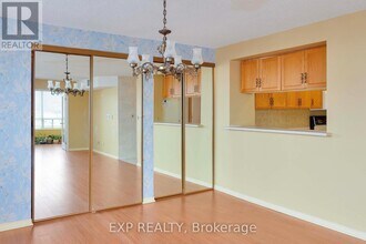 495 Hwy 8 in Hamilton, ON - Building Photo - Building Photo