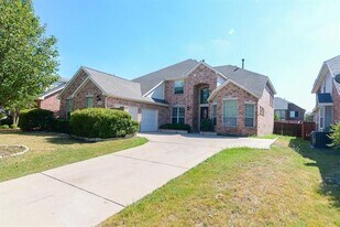 9605 Pinehurst Dr in Rowlett, TX - Building Photo