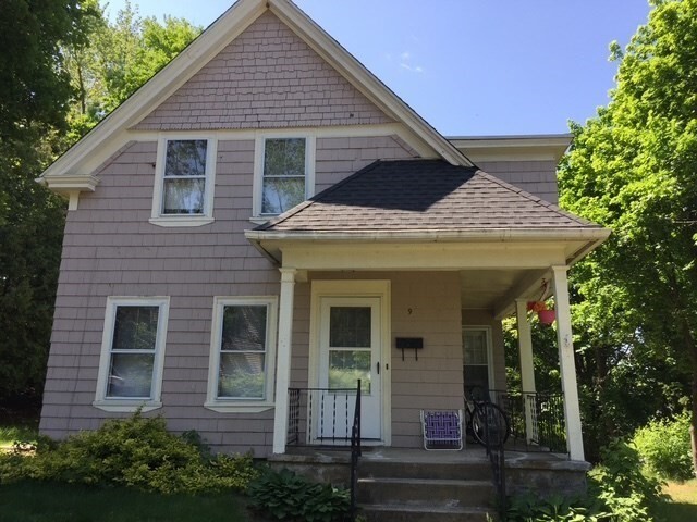property at 9 E Walnut St