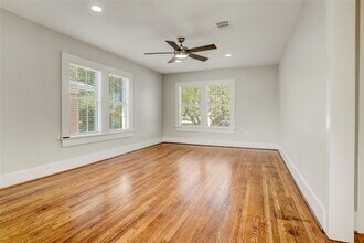 4314 Bell St in Houston, TX - Building Photo - Building Photo