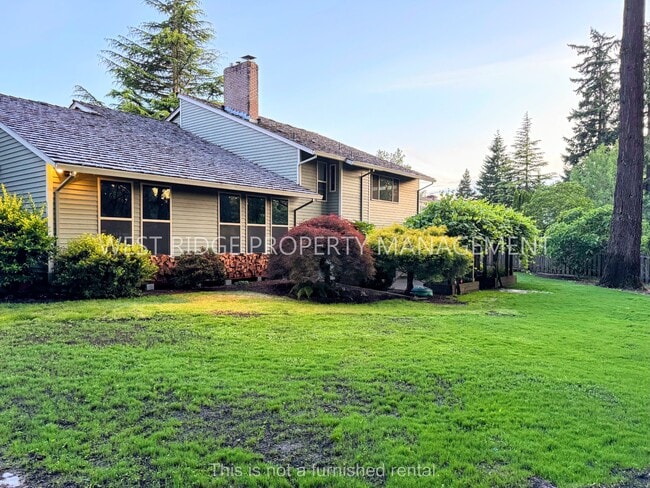 948 NW 170th Dr in Beaverton, OR - Building Photo - Building Photo