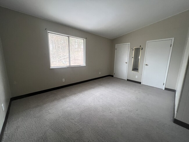 143 Bradley St in Morgantown, WV - Building Photo - Building Photo