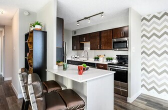 5600 N Sheridan Rd in Chicago, IL - Building Photo - Building Photo