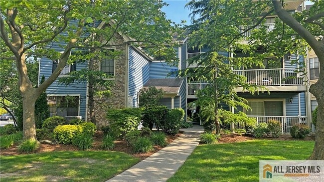 property at 258 Crosspointe Dr
