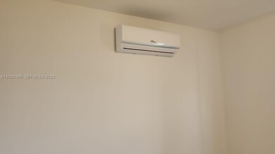 12729 SW 211th St in Miami, FL - Building Photo - Building Photo