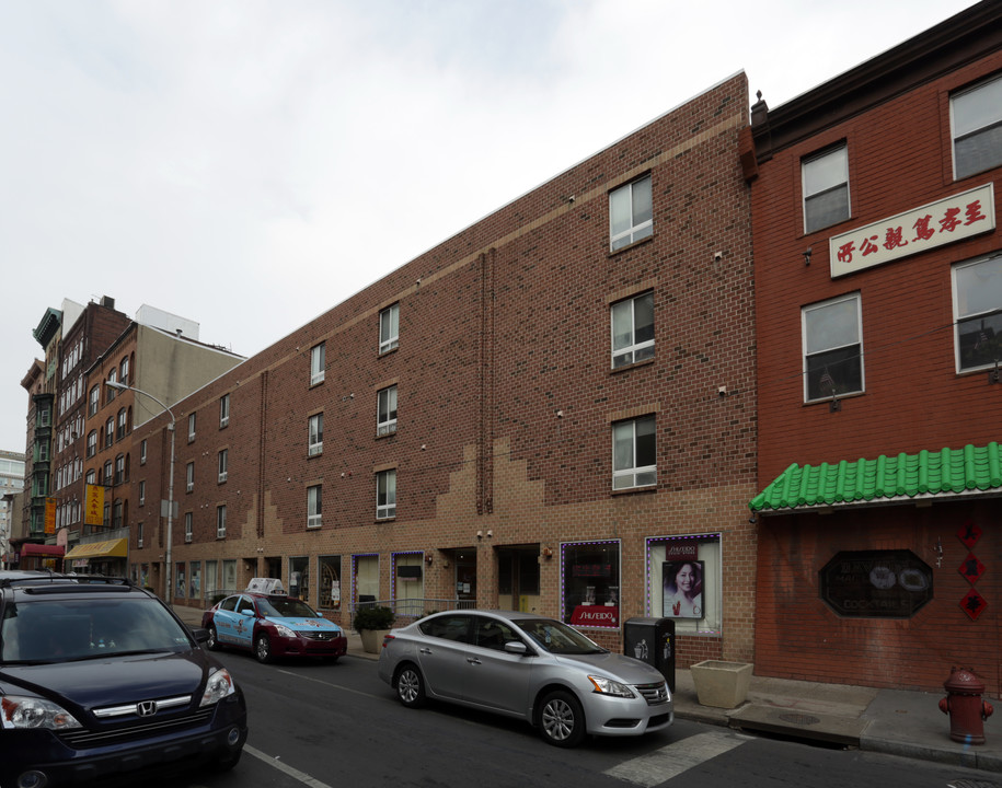 Dynasty Court Apartments in Philadelphia, PA - Building Photo