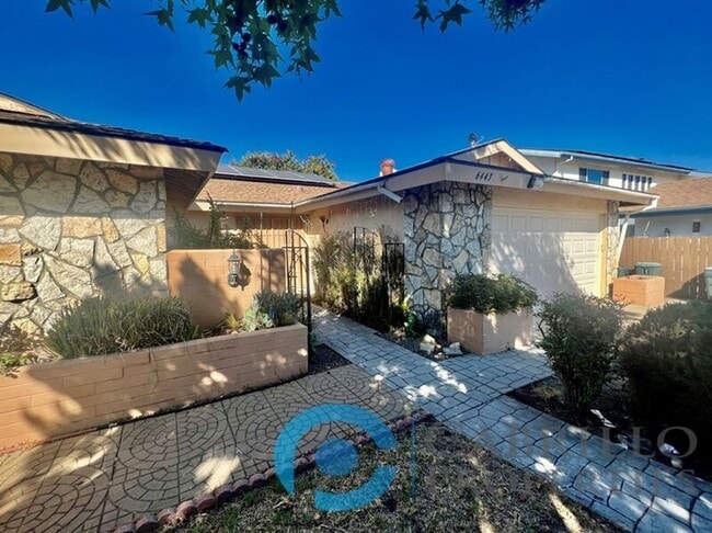 6443 Lance Ct in San Diego, CA - Building Photo - Building Photo