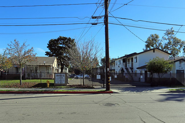 Mark IX Apartments in El Cajon, CA - Building Photo - Building Photo