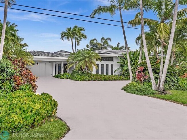 property at 1640 NE 43rd St
