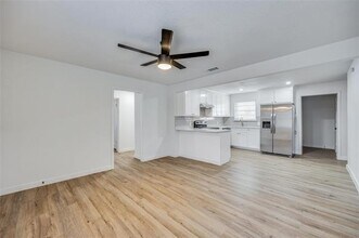 2726 El Capitan Dr in Dallas, TX - Building Photo - Building Photo