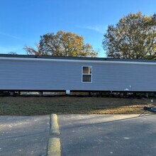 928 Sharpe Rd in Burlington, NC - Building Photo - Building Photo