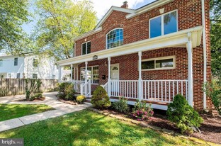 3111 Graydon St, Unit 1010-201 in Falls Church, VA - Building Photo - Building Photo