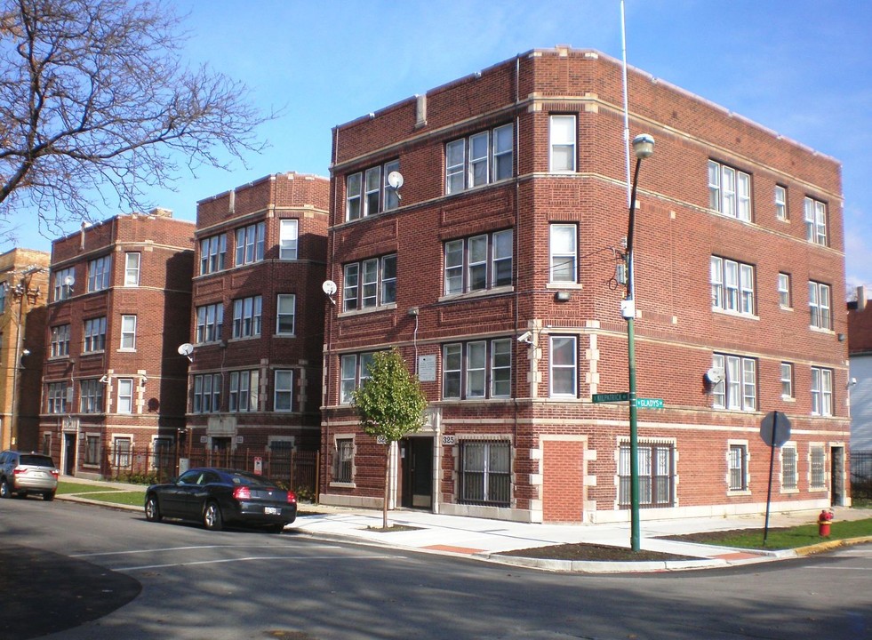 21 Units /// Austin in Chicago, IL - Foto de edificio