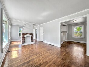 1895 Markone St NW in Atlanta, GA - Building Photo - Building Photo