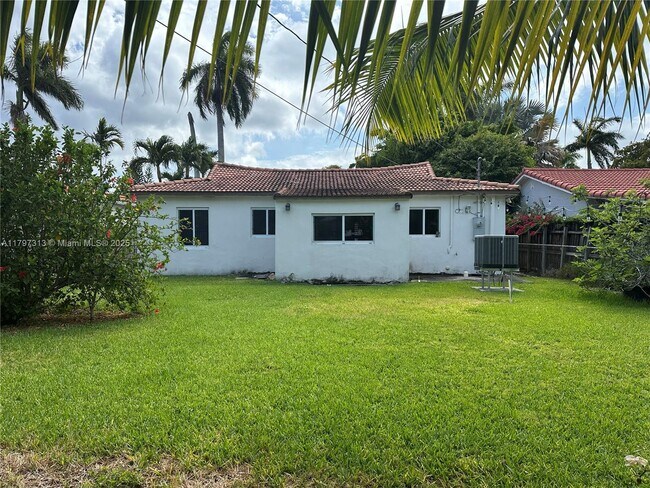 property at 2155 Biarritz Dr