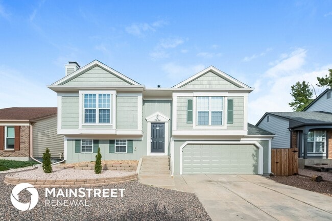 property at 2884 S Genoa St