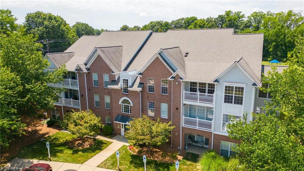 5005 Bass Chapel Rd in Greensboro, NC - Building Photo