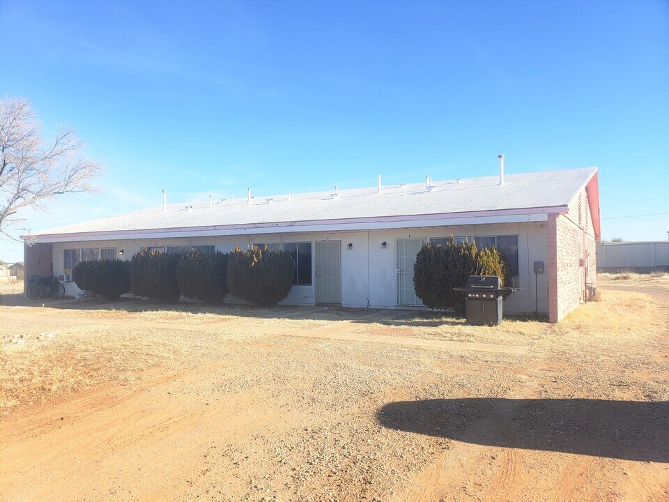 116 N Ford St in Pearce, AZ - Building Photo