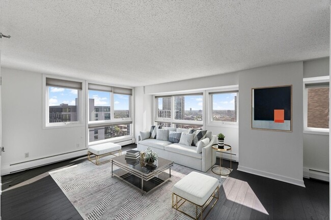 property at 433 S 7th St