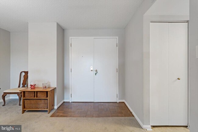 1040 Deer Ridge Dr in Baltimore, MD - Building Photo - Building Photo