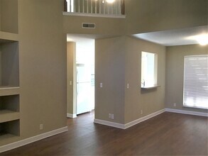 112 Settlers Way in Hendersonville, TN - Foto de edificio - Building Photo