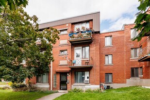 5725 Saint-Jacques Rue in Montréal, QC - Building Photo
