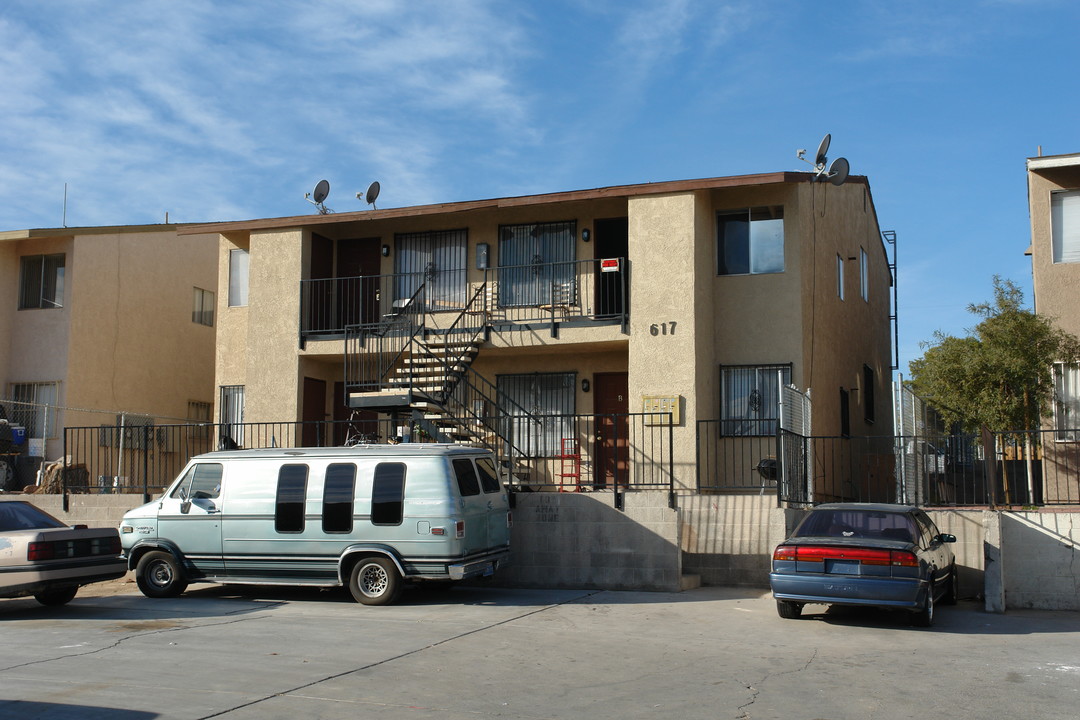 617 N 12th St in Las Vegas, NV - Building Photo