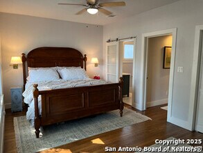 612 E Mulberry Ave in San Antonio, TX - Building Photo - Building Photo