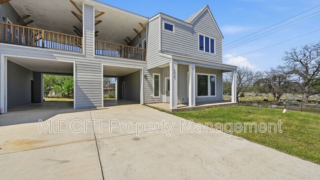 property at 895 E Mather St