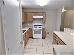 651 Cypresswood Ter in Spring, TX - Building Photo - Building Photo