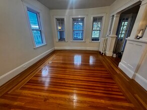 7 Watson St, Unit 1 in Somerville, MA - Building Photo - Building Photo
