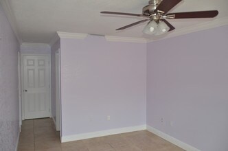 9466 SW 6th Terrace, Unit 07737 in Miami, FL - Foto de edificio - Building Photo