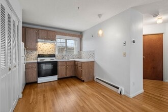 8 Robinwood Ave, Unit 6 in Boston, MA - Building Photo - Building Photo