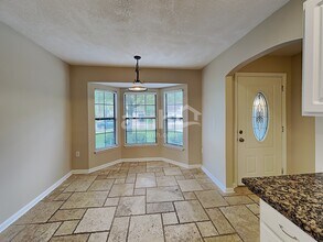 4316 Hanging Moss Dr in Orange Park, FL - Building Photo - Building Photo