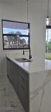 2013 NE 15th Pl in Cape Coral, FL - Building Photo - Building Photo