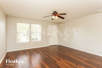 9231 Dublin Heights in San Antonio, TX - Building Photo - Building Photo