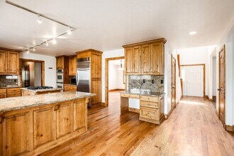 5236 Heather Ln in Park City, UT - Building Photo - Building Photo