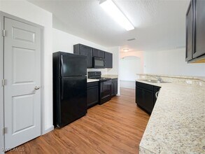 608 Islamorada Dr N in Macclenny, FL - Building Photo - Building Photo