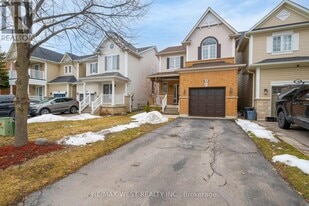 80 Northgrove Crescent in Whitby, ON - Building Photo