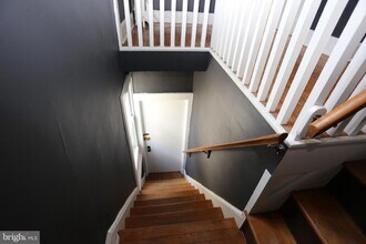 730 St Johns Rd, Unit 3 in Baltimore, MD - Foto de edificio - Building Photo