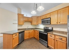 7626 Fox Creek Ct in Rockford, MN - Building Photo - Building Photo